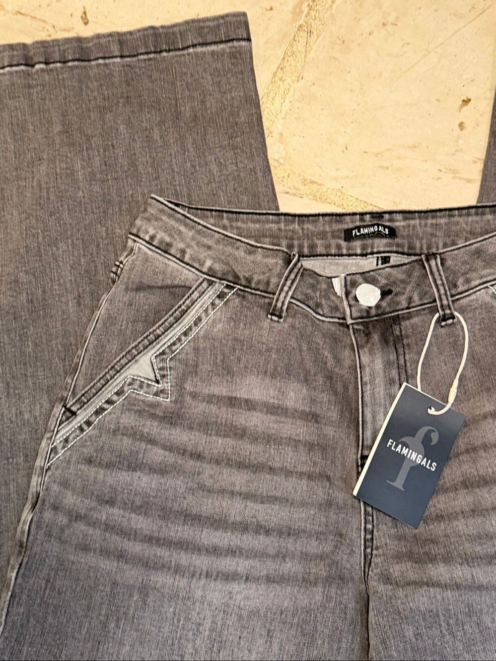 NWT Flamingals gray stone washed jeans - Picture 8 of 9